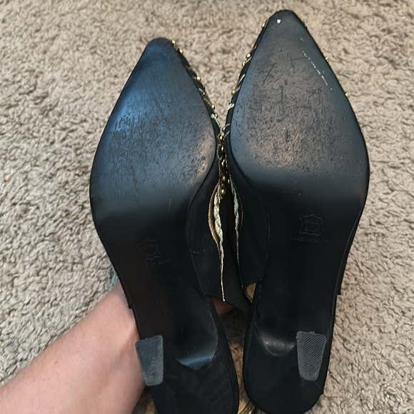 Capparo’s Vintage matching purse and heels set - Picture 9 of 9